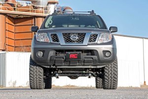 Nissan Frontier Suspension Lift Kit - Rough Country - 6 Inch Lift + N3 Shocks - '05-'21 Nissan Frontier Suspension Lift Kit - Rough Country - 6 Inch Lift + N3 Shocks - '05-'21